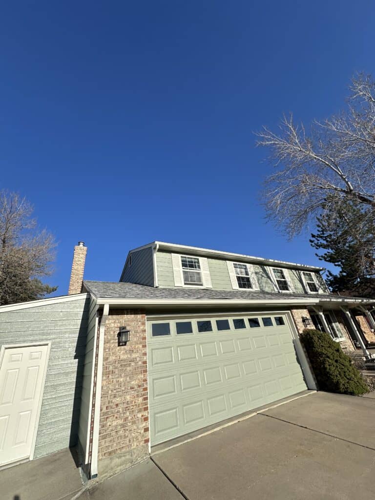 Aurora co 2 exterior1
