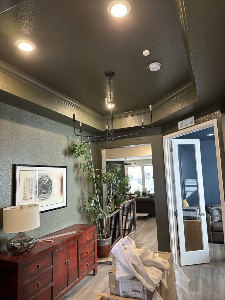 Aurora co 6 interior2